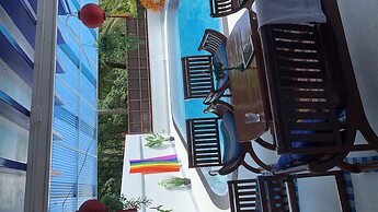 Phuket Gay Home Stay - Caters to Men
