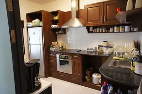 Phuket Gay Home Stay - Caters to Men