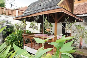 Phuket Gay Home Stay - Caters to Men