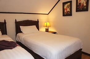 Phuket Gay Home Stay - Caters to Men