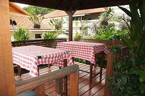 Phuket Gay Home Stay - Caters to Men