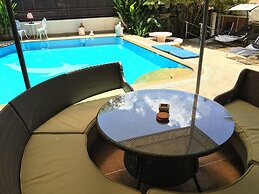 Phuket Gay Home Stay - Caters to Men