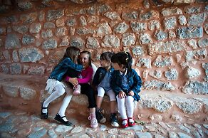 Arapakis Historic Castle