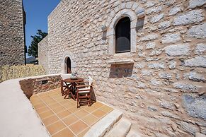 Arapakis Historic Castle