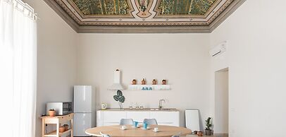 Casa Darsena with Sea View Balcony