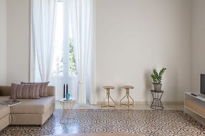 Casa Darsena with Sea View Balcony