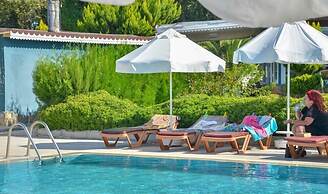 Side Altinkum Bungalow Hotel