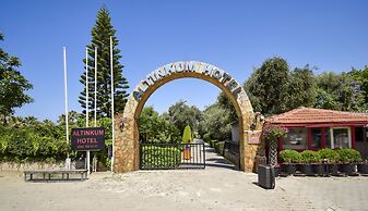 Side Altinkum Bungalow Hotel