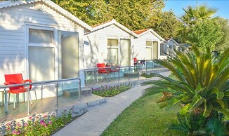 Side Altinkum Bungalow Hotel