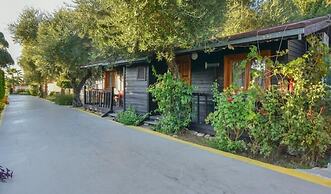 Side Altinkum Bungalow Hotel