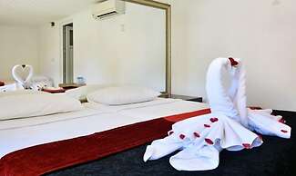 Side Altinkum Bungalow Hotel