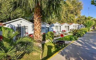 Side Altinkum Bungalow Hotel