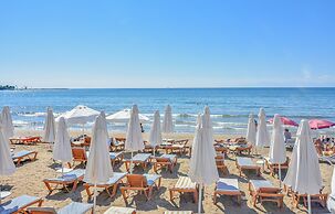 Clover Magic Altinkum Park Hotel