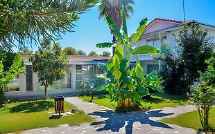 Clover Magic Altinkum Park Hotel