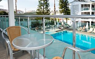 Clover Magic Altinkum Park Hotel