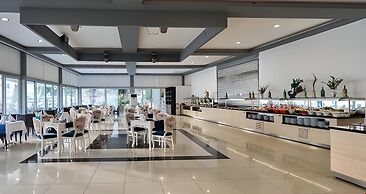 Clover Magic Altinkum Park Hotel