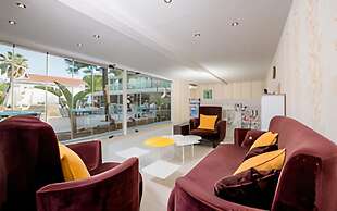 Clover Magic Altinkum Park Hotel