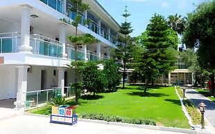 Clover Magic Altinkum Park Hotel
