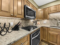 Powderhorn C302 2 Bedroom Condo