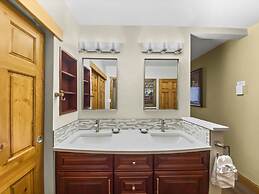 Powderhorn C302 2 Bedroom Condo