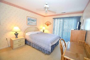 Seascape-heron Harbour 204-4 2 Bedroom Condo by RedAwning