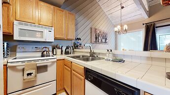 Bigwood #41 2 Bedroom Condo