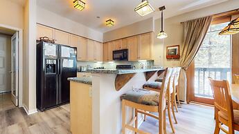 Mammoth Green #111 2 Bedroom Condo