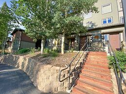 Mammoth Green #214 3 Bedroom Condo