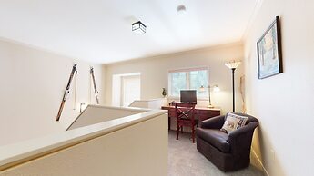 Mammoth Green #214 3 Bedroom Condo