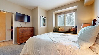 Mammoth Green #214 3 Bedroom Condo