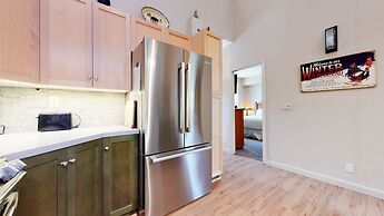 Mammoth Green #214 3 Bedroom Condo