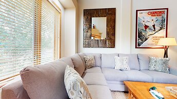 Mammoth Green #214 3 Bedroom Condo