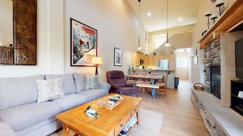 Mammoth Green #214 3 Bedroom Condo