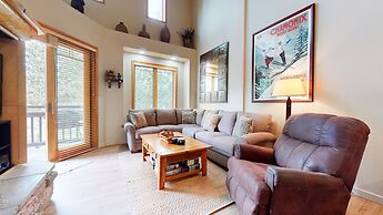 Mammoth Green #214 3 Bedroom Condo