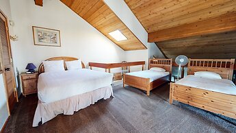 Snowcreek #638 3 Bedroom Condo