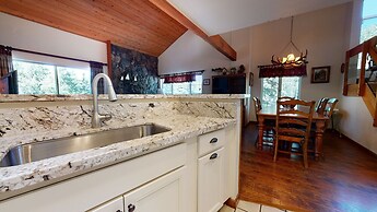 Snowcreek #638 3 Bedroom Condo