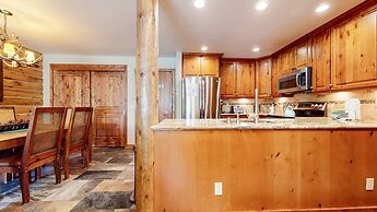 Summit #81 1 Bedroom Condo