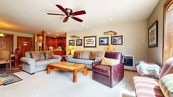 Summit #81 1 Bedroom Condo