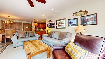 Summit #81 1 Bedroom Condo