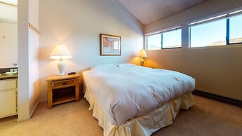 Summit #34 3 Bedroom Condo