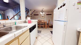 Summit #34 3 Bedroom Condo