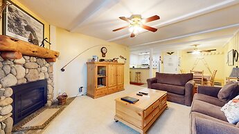 Summit #3 1 Bedroom Condo