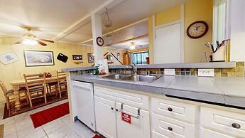 Summit #3 1 Bedroom Condo