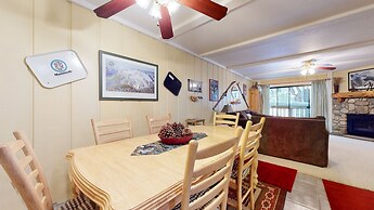 Summit #3 1 Bedroom Condo