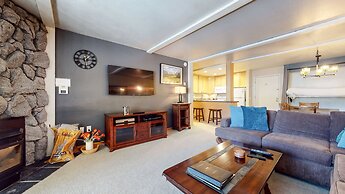 Summit #55 1 Bedroom Condo