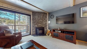 Summit #55 1 Bedroom Condo