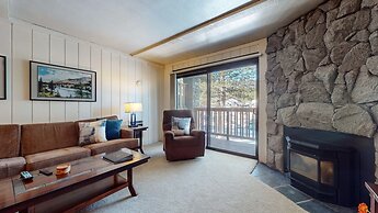 Summit #55 1 Bedroom Condo