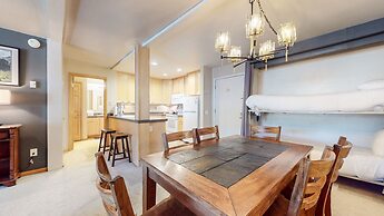 Summit #55 1 Bedroom Condo