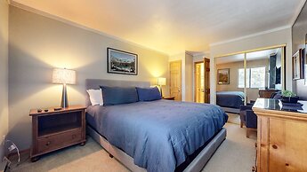 Summit #55 1 Bedroom Condo