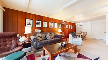 Summit #45 1 Bedroom Condo